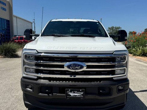 Used 2024 Ford F350 King Ranch AWD/4WD image 9