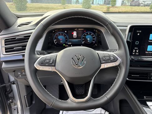 New 2026 Volkswagen Atlas Cross Sport SE image 26