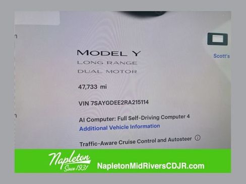 Used 2024 Tesla Model Y Long Range AWD/4WD image 1