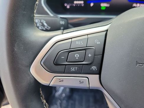 Certified 2024 Volkswagen Tiguan SE AWD/4WD image 22