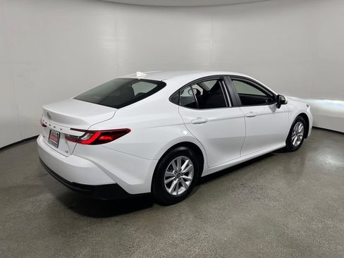 Used 2025 Toyota Camry LE FWD image 3