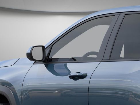 New 2026 Chevrolet Equinox LT AWD/4WD image 12