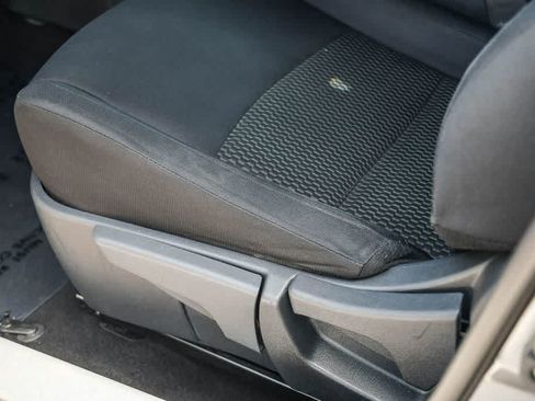 Used 2020 Nissan Sentra S FWD image 25