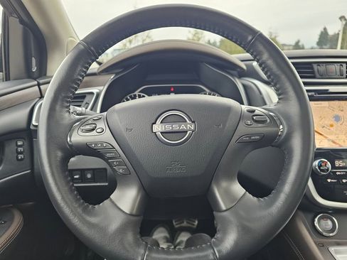 Used 2023 Nissan Murano Platinum w/ Cargo Package image 34