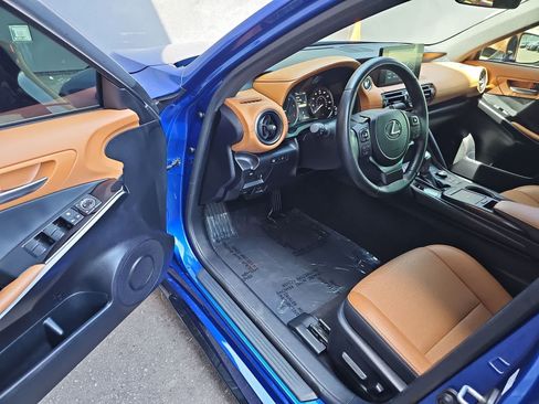 Used 2025 Lexus IS 300 F Sport w/ Accessory Package 2 RWD image 10