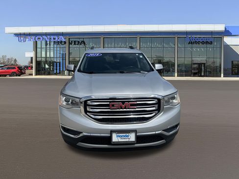 Used 2019 GMC Acadia SLT AWD/4WD image 7