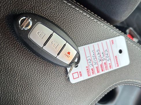 Used 2021 Nissan Kicks S image 32