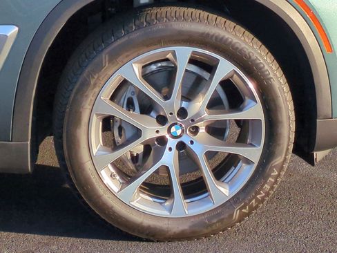 Used 2025 BMW X5 xDrive40i image 11