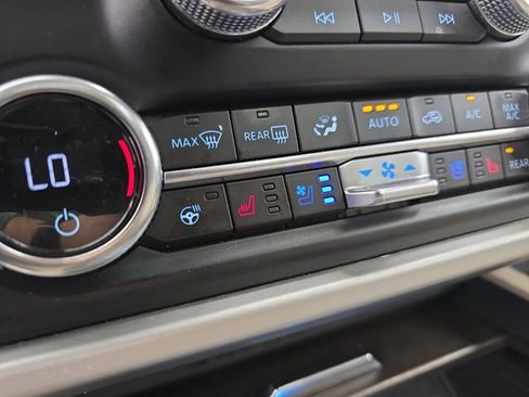 Used 2024 Ford Expedition Max Limited image 39