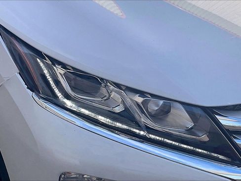 Used 2018 Mitsubishi Eclipse Cross AWD image 31