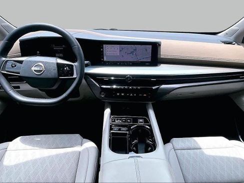 Certified 2026 Nissan Murano Platinum w/ Cargo Package AWD/4WD image 16