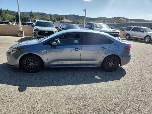 Certified 2021 Toyota Corolla LE w/ Carpet Mat Package (TMS) FWD image 2
