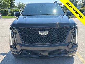 Used 2025 Cadillac Escalade Sport w/ LPO, ONYX Package AWD/4WD video 2