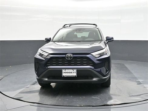 New 2025 Toyota RAV4 XLE image 30