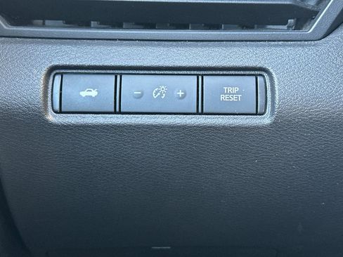 Used 2023 Nissan Altima 2.5 SV image 31