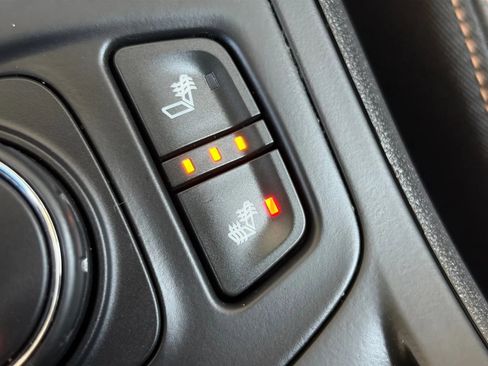Used 2020 GMC Terrain SLT w/ Preferred Package AWD/4WD image 25