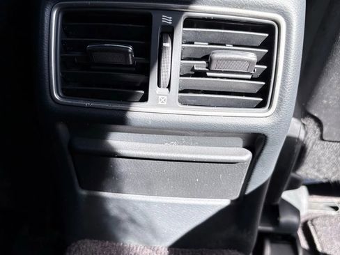 Used 2016 INFINITI Q50 3.0t Premium w/ Driver Assistance Package image 28