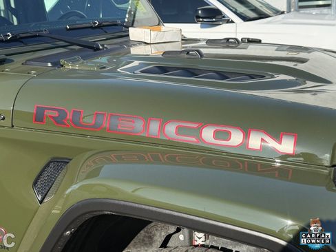 Used 2022 Jeep Gladiator Rubicon w/ Trailer Tow Package AWD/4WD image 7