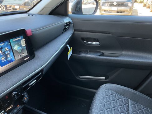 New 2026 Nissan Kicks SV image 33