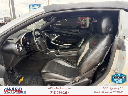 Used 2019 Chevrolet Camaro SS RWD image 16