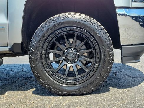 Used 2018 Chevrolet Silverado 1500 LTZ w/ Sport Package AWD/4WD image 9