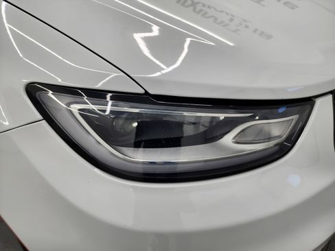 Used 2024 Chrysler Pacifica Limited image 25