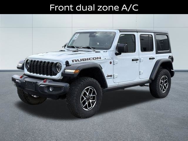 Used 2025 Jeep Wrangler Unlimited Rubicon AWD/4WD image 7