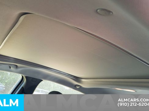 Used 2023 Chevrolet Malibu LT FWD image 7