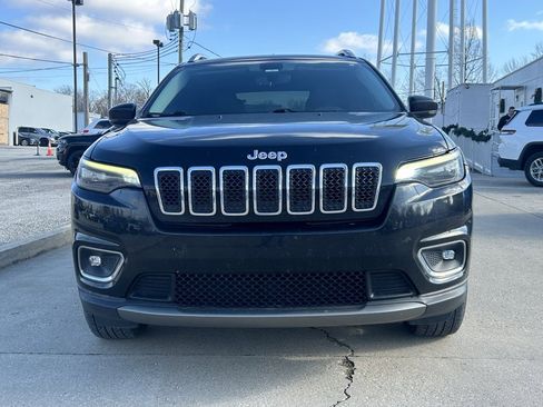 Used 2019 Jeep Cherokee Limited image 3