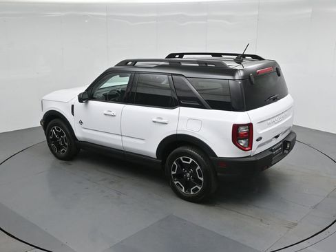 Certified 2022 Ford Bronco Sport Outer Banks w/ Tech Package AWD/4WD image 43