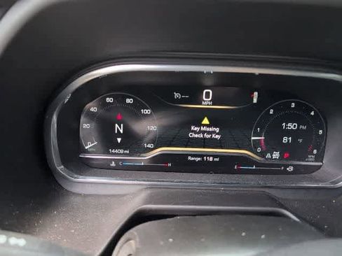 Used 2024 GMC Yukon SLE image 14