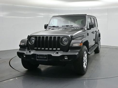 Used 2022 Jeep Wrangler Unlimited Sport image 54