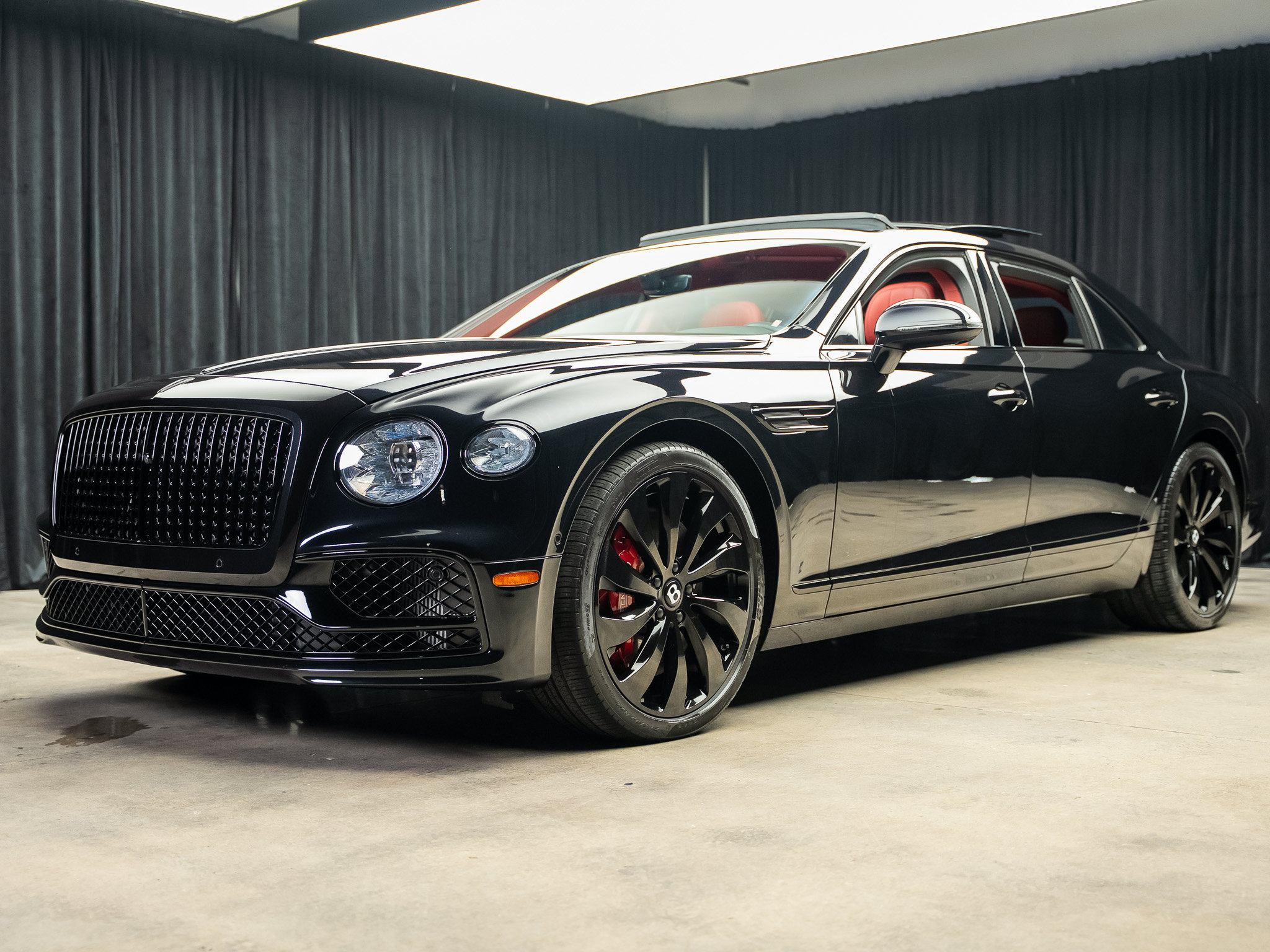 Used 2022 Bentley Flying Spur V8 AWD/4WD image 5