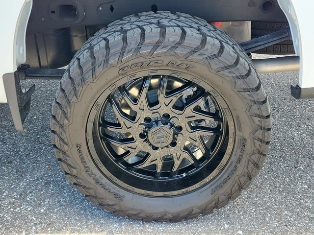 Used 2025 Chevrolet Silverado 1500 Custom Trail Boss AWD/4WD image 7