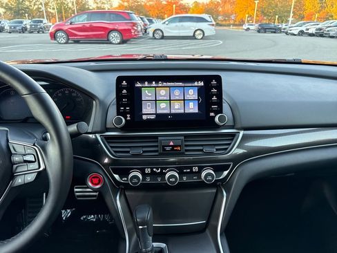 Used 2022 Honda Accord Sport image 17