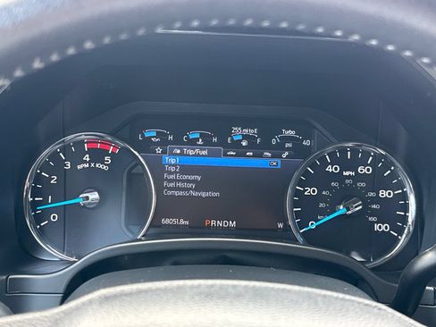 Used 2020 Ford F250 Lariat w/ Lariat Ultimate Package AWD/4WD image 18