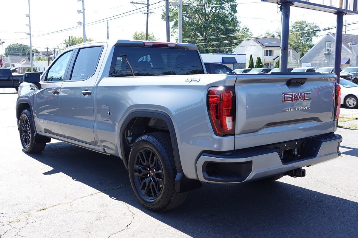 Used 2024 GMC Sierra 1500 Pro w/ Graphite Edition AWD/4WD image 2
