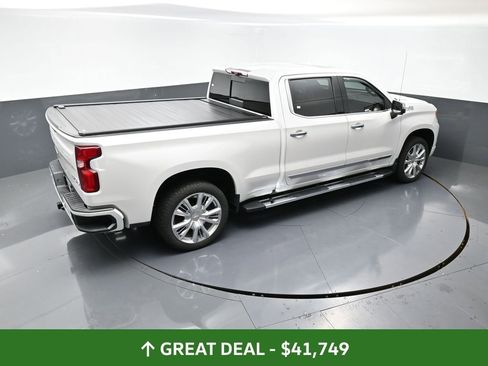 Used 2022 Chevrolet Silverado 1500 High Country w/ High Country Premium Package image 46