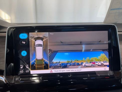 New 2026 Volkswagen Atlas SEL Premium R-Line image 18