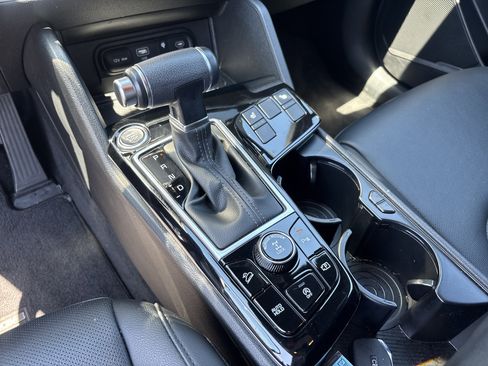 Used 2025 Kia Sportage X-Line AWD/4WD image 20