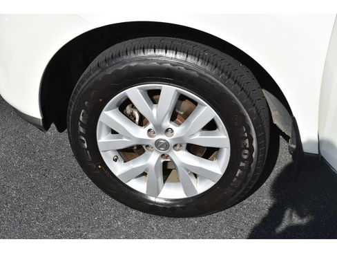 Used 2011 Nissan Murano SL w/ Navigation Pkg image 8