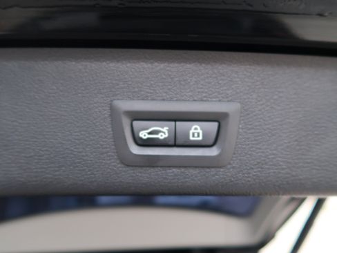 Used 2017 BMW X3 sDrive28i image 38