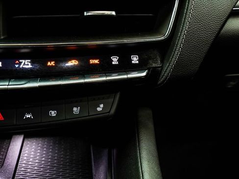 Used 2025 Cadillac CT5 Premium Luxury RWD image 22