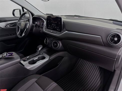 Used 2023 Chevrolet Blazer LT AWD/4WD image 30