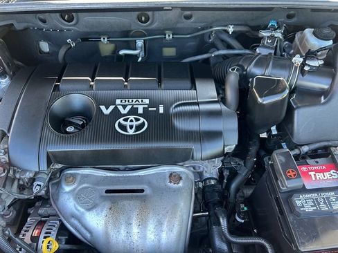 Used 2010 Toyota RAV4 4WD image 19