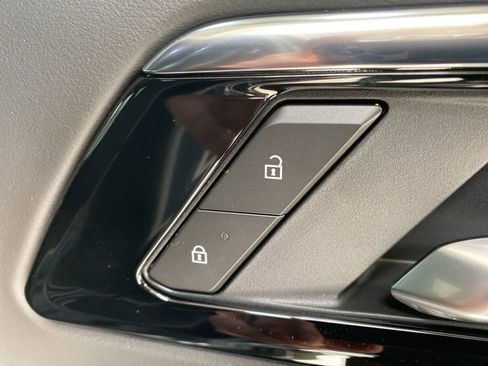 New 2026 Chevrolet Suburban Premier w/ Sun And Tow Package image 25