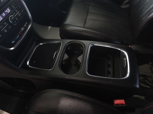 Used 2018 Dodge Grand Caravan GT FWD image 20