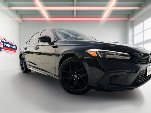 Used 2024 Honda Civic Sport image 1