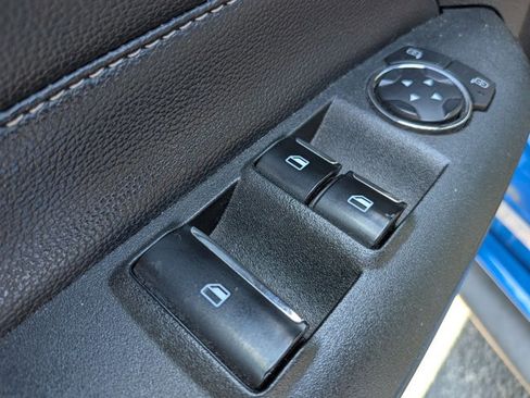 Used 2018 Ford Mustang GT Premium RWD image 11