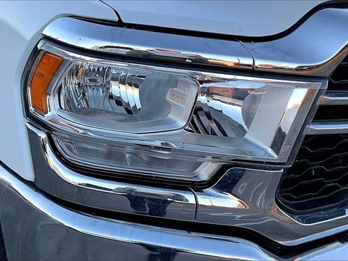 Used 2022 RAM 2500 Tradesman w/ Chrome Appearance Group image 26